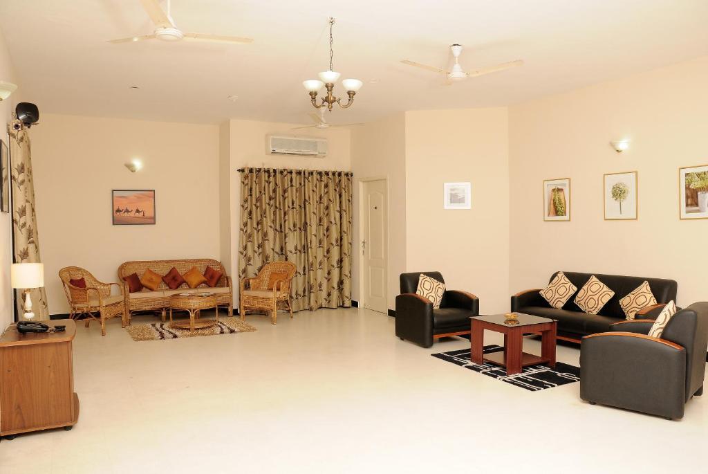 Executive Comfort Alwarpet Chennai Exterior foto